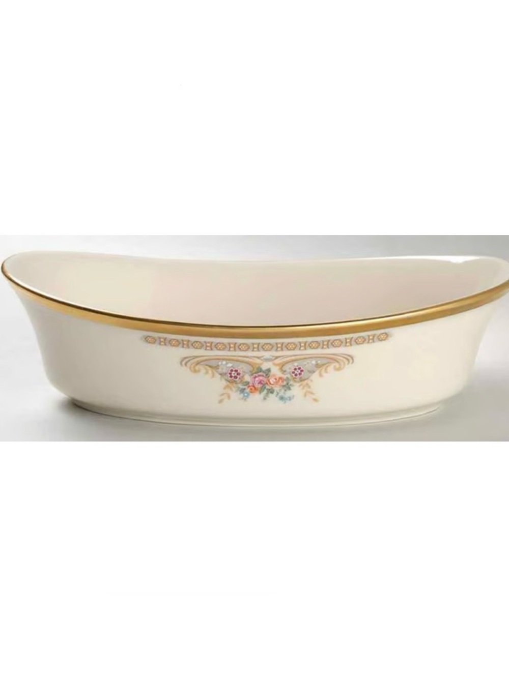 LENOX PORCELAIN VERSAILLES 8” OVAL VEGETABLE PLATE